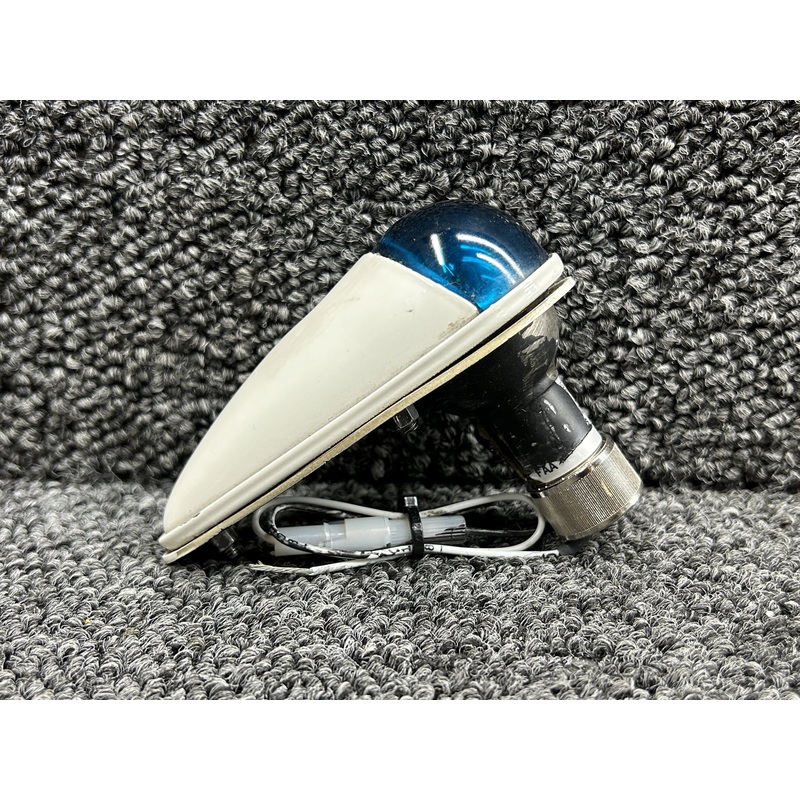 01-0770001-41 (Alt: A039-4) Whelen W1285-PG-14V Navigation Light (14V)