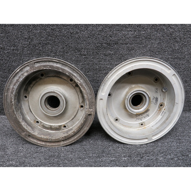 40-124 7.00-8 Cleveland 5-90 Wheel Assembly