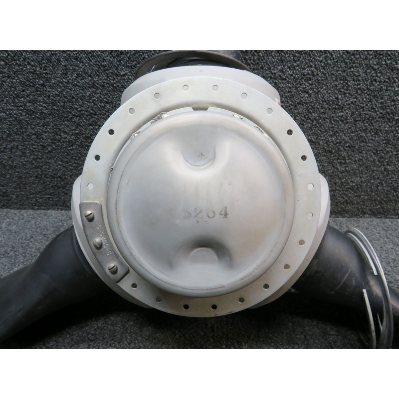 B3D32C414-C McCauley 3 Blade Propeller Assembly (No Logs, Prop Struck)