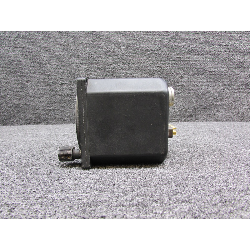 066-3017-00 King Radio KI-225 ADF Indicator (Worn Face and Broken Knob) (Core)