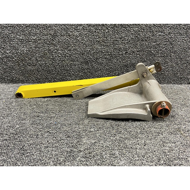 70109-1, 70115-1 Air Tractor AT-401 Rudder Pedal Arm LH with Pedal and Straps