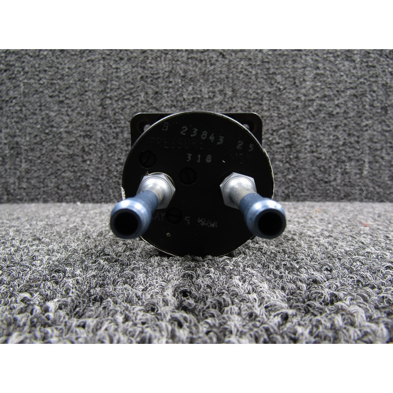 B410-3 (Alt: 50-380105-3) Beechcraft Pneumatic Pressure Indicator