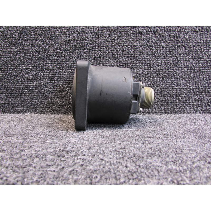 22-850-04 Garwin Fuel Quantity Indicator (Water Damage on Face) (Core)