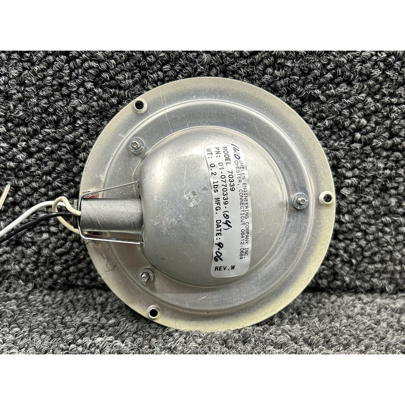 01-0770339-04 Whelen 70339 Floodlight Assembly (28V)