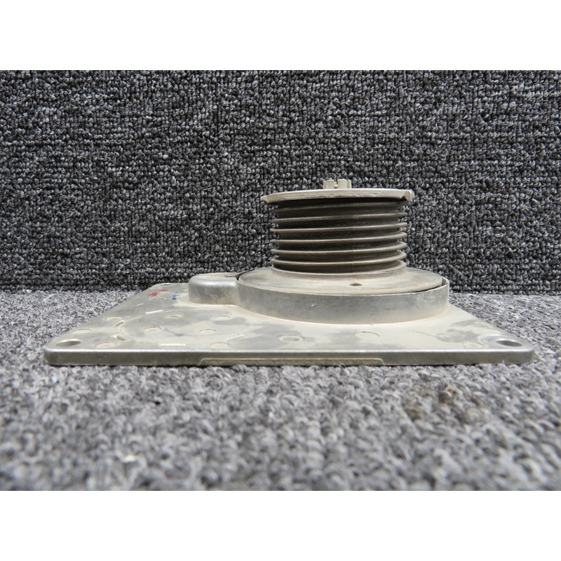 065-0030-26 King Radio KM-275 Servo Mount