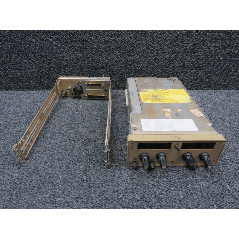 46660-1100 ARC RT-385A Nav-Com Unit w Tray and Mods (Volts: 28) (Chipped)