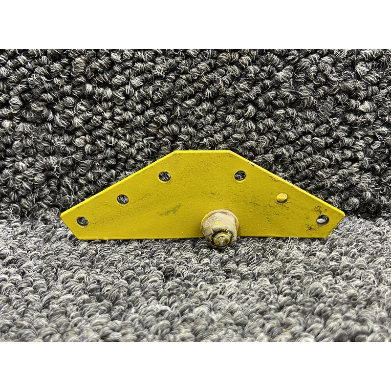 10914-1 Air Tractor AT-401 Forward Cabin Door Latch Bracket LH or RH