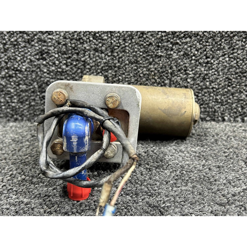 1C6-1 (Use: 1C6-10) Garwin Fuel Boost Pump Assembly LH or RH