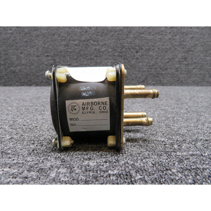 1G5-4 Airborne Gyro Suction Indicator (Bent and Cracked Inlet) (Core)