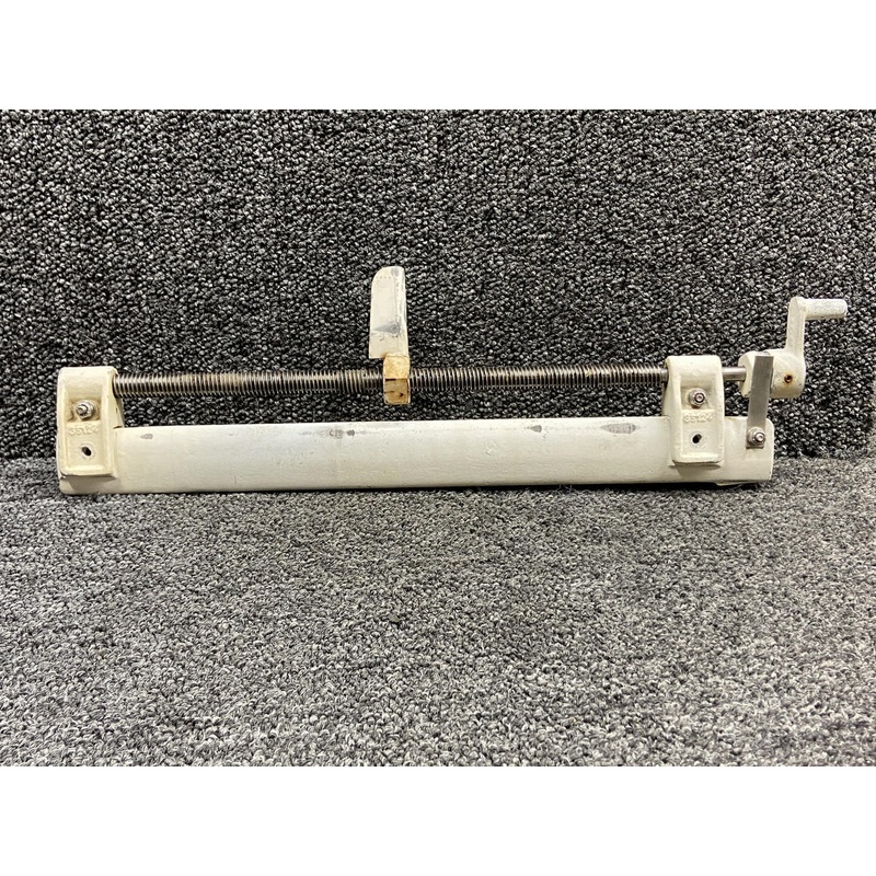 40739, 45127 Air Tractor AT-401 Gate Box Calibrator Screw with Body and Scale