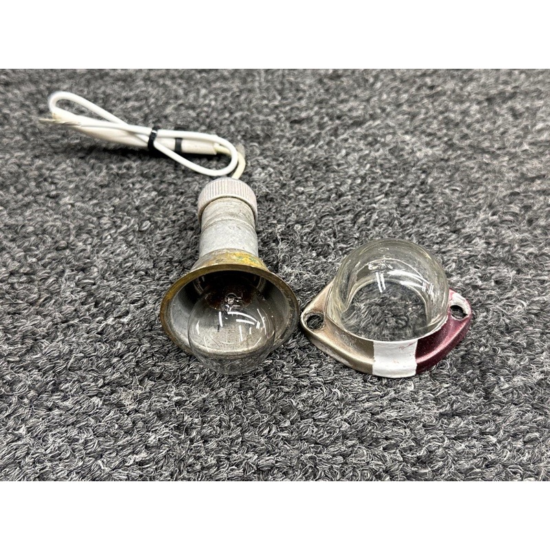 472-736 (Alt: A2064-1073) Grimes Taillight Assembly with Lens and Retainer