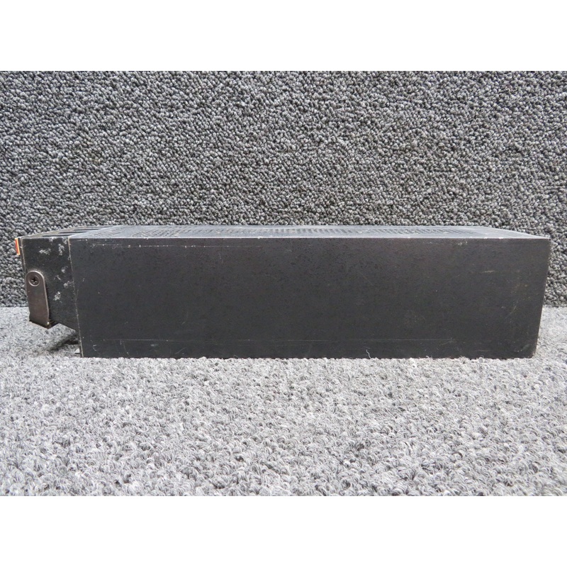 622-6152-002 Collins VHF-22A VHF Comm Transceiver with Mods (Vented Case)