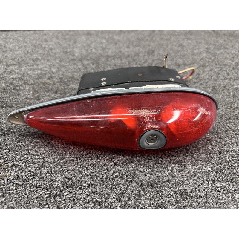 40-0127-1 Grimes Wing Oscillating Beacon Light Assembly (Volts: 28)