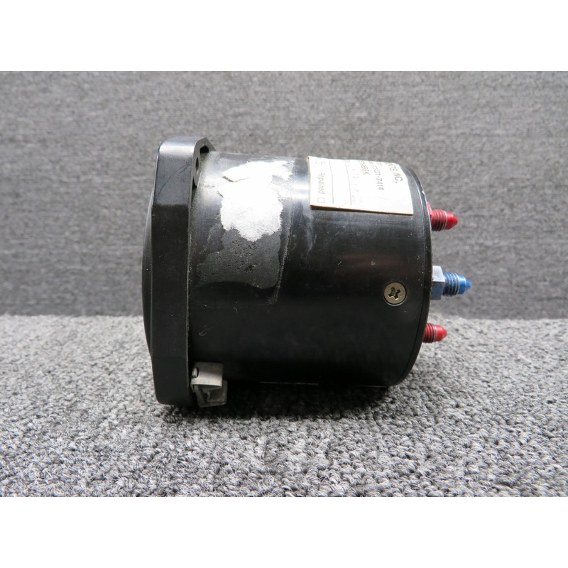 6222 United Instruments Dual Fuel Flow Pressure Indicator (Code: G.5)