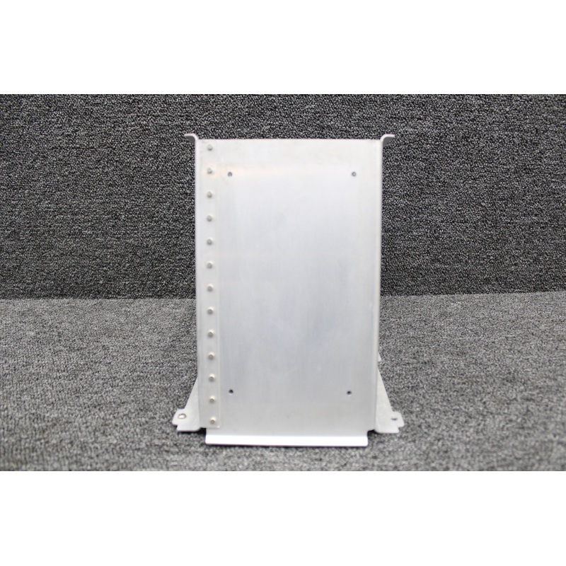 011-01015-01 (Alt: DA4-3151-62-00) Diamond DA40-180 Garmin G1000 Mounting Rack
