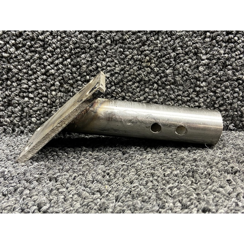10377-2 Air Tractor AT-401 Aft Hopper Support RH