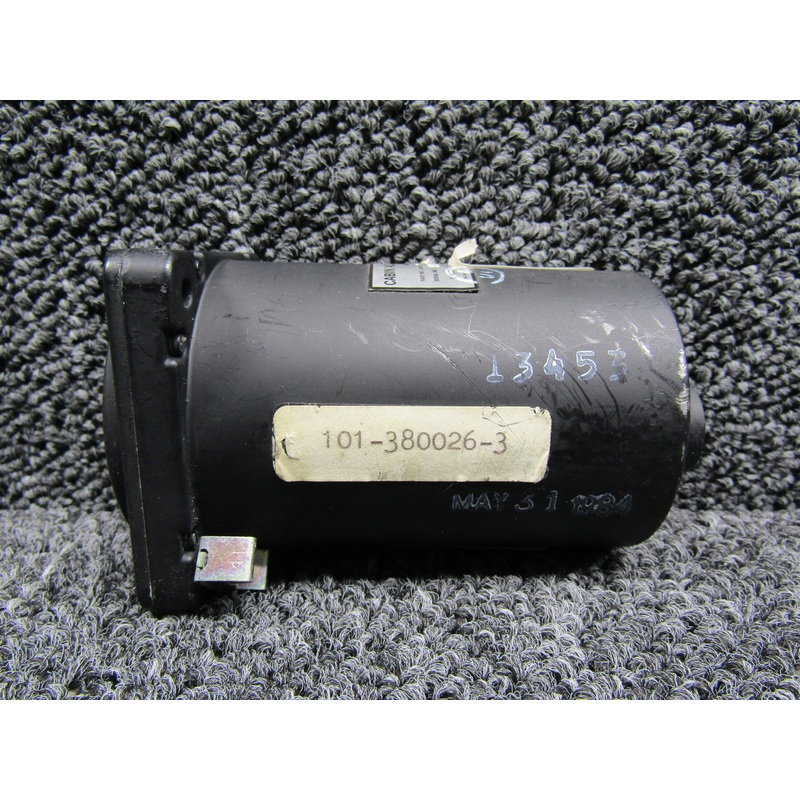 3000-J30 United Instruments Cabin Alt and Differential Pressure Indicator (Core)