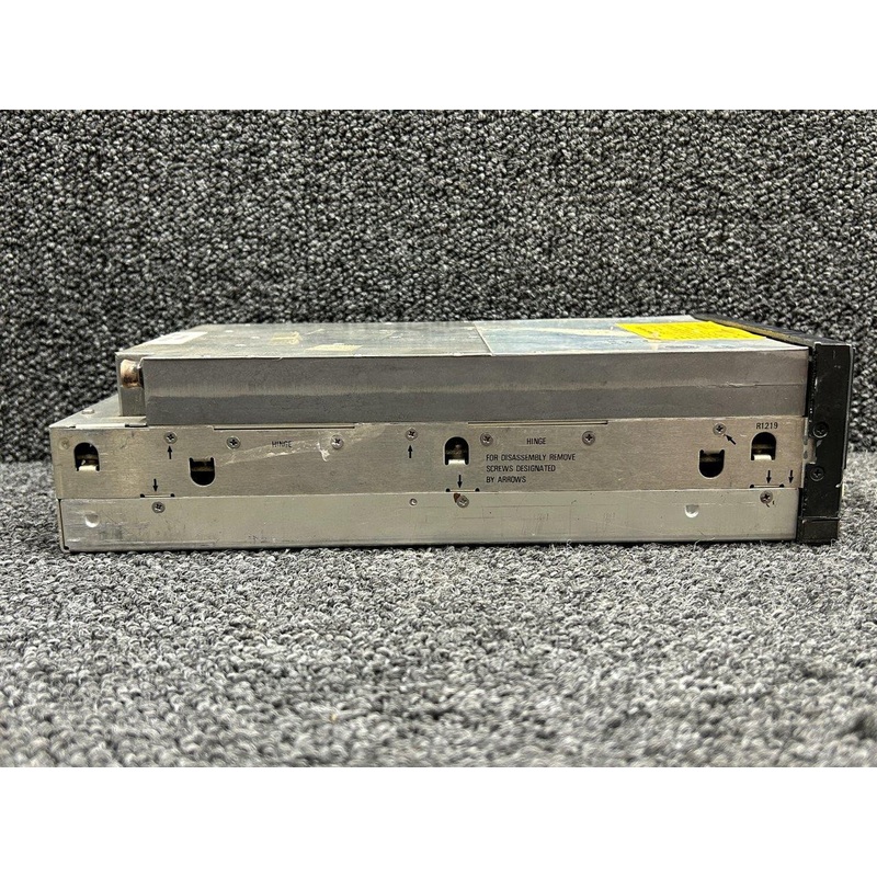 066-4008-00 King Radio KNS80 Navigation System VOR, LOC, DME, RNAV, GS (No Tray)