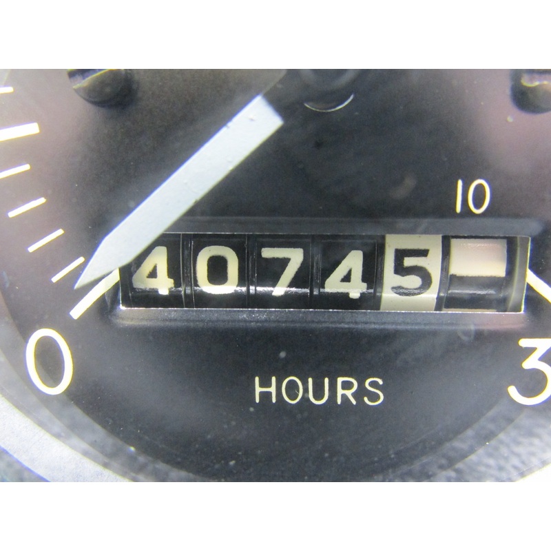 824271 Stewart-Warner Recording Tachometer (Hours: 4074.5)
