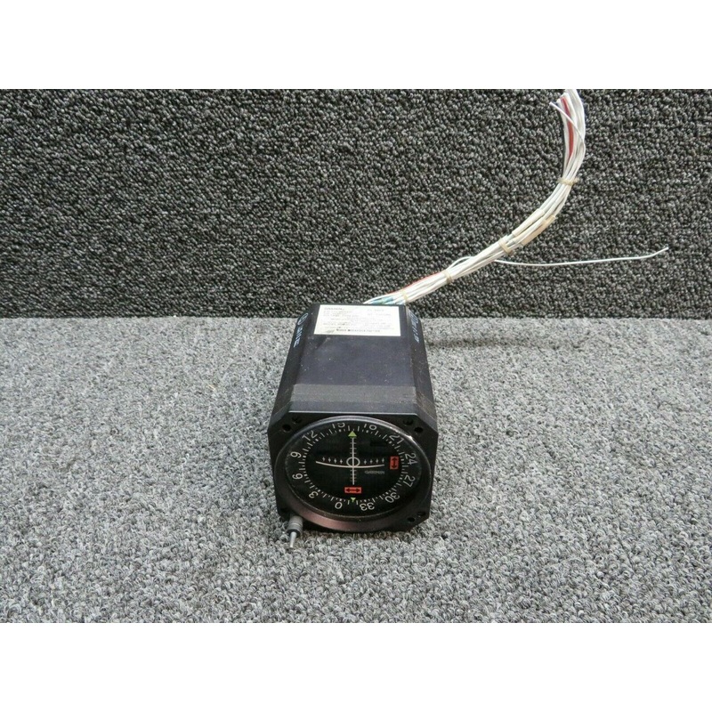 013-00049-01 Garmin GI-106A GPS/VOR/LOC/Glideslope Indicator (Volts: 14/28)