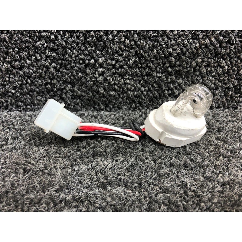 02-0250276-00 Whelen A610 Wing Navigation Strobe Light Assembly with Lens