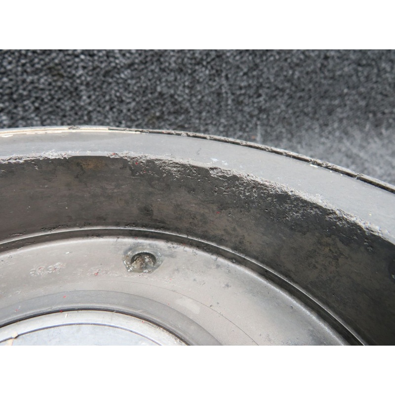 40-142 Cessna T210N Cleveland 6.00X6 Main Wheel Assembly