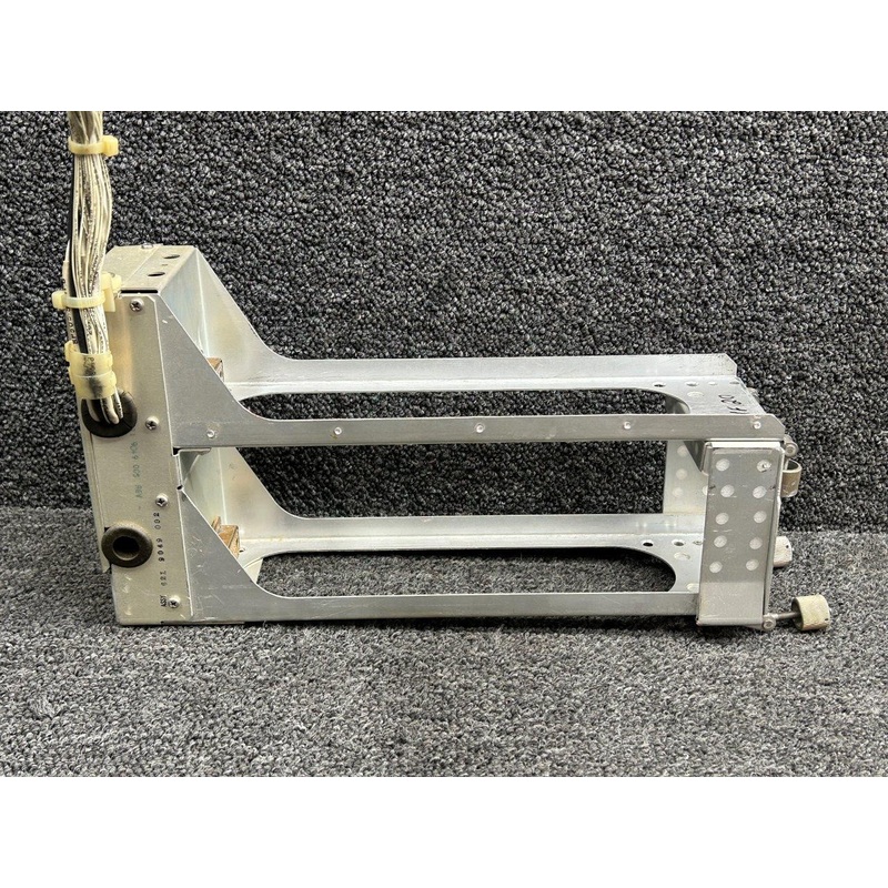 622-1195 Collins Avionics 390R-19 Dual VHF-20 Mounting Tray