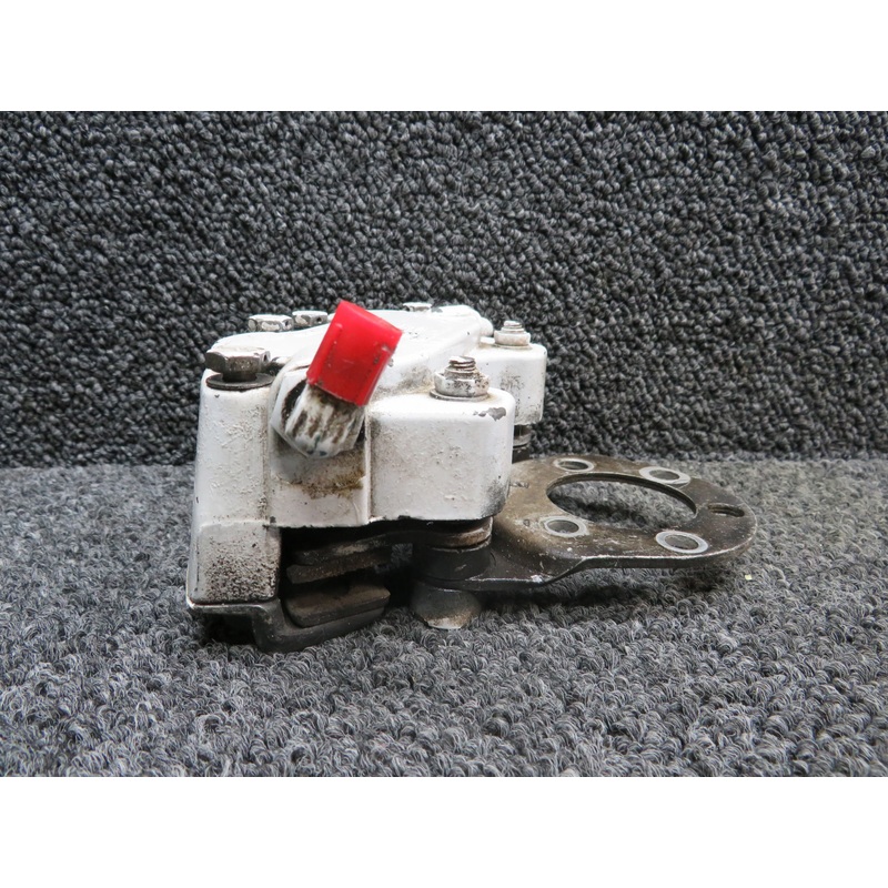 D-30118 McCauley Brake Caliper Assembly with Torqueplate