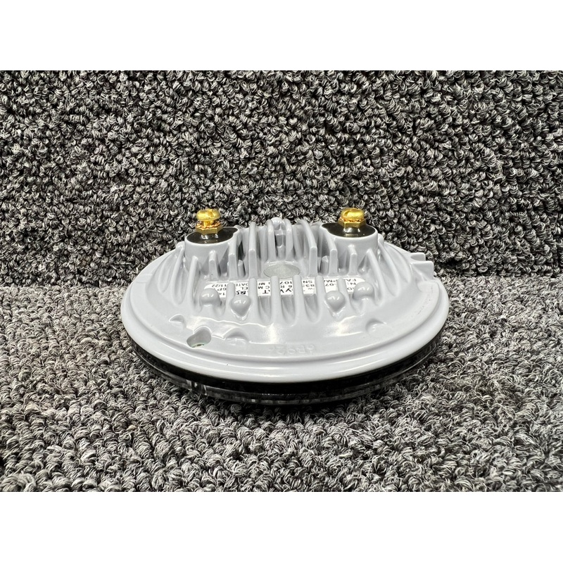 01-0771833-15 Whelen P36P1T Landing Light (Volts: 14)