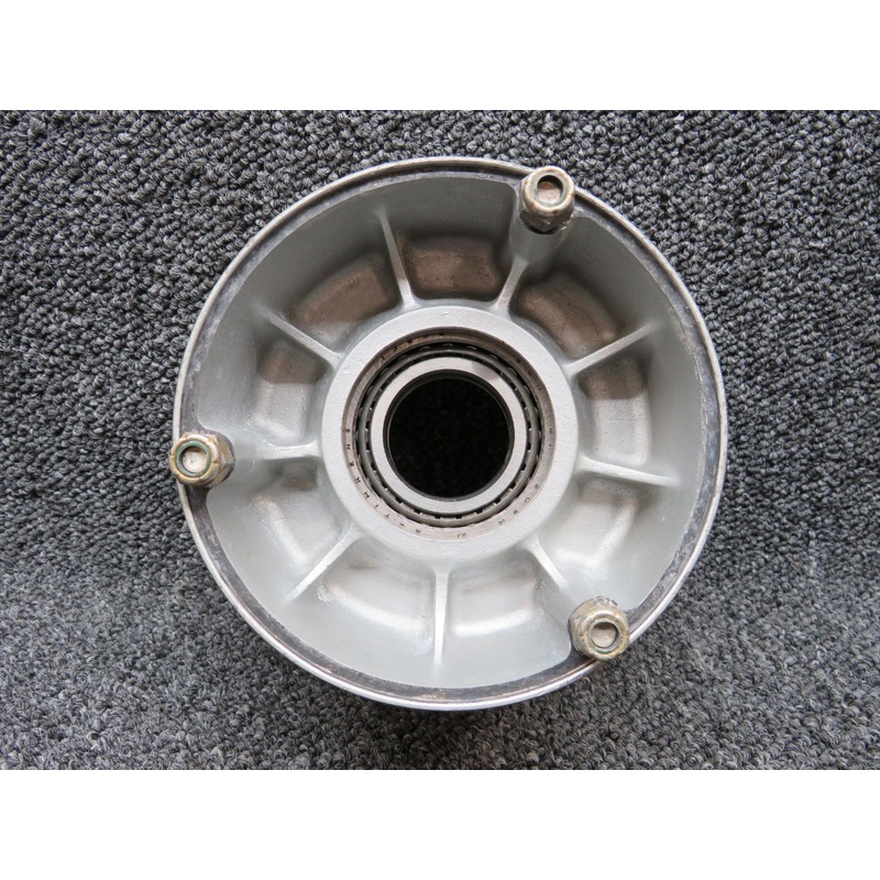 162-02700 Cessna T210N Cleveland 6.00×6 Main Wheel Outer Half