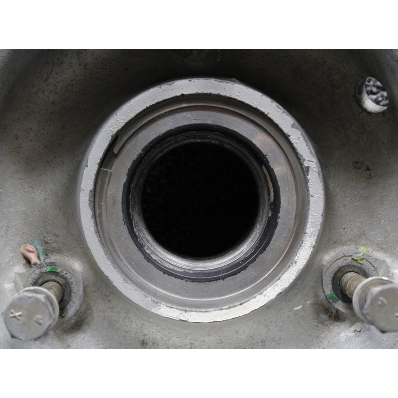 40-56B Cleveland 6.00-6 Nose Gear Wheel Assembly
