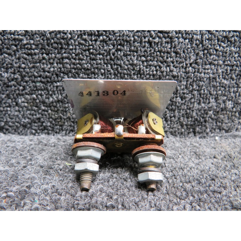 818192 Stewart-Warner Fuel Gauge (Worn Paint)