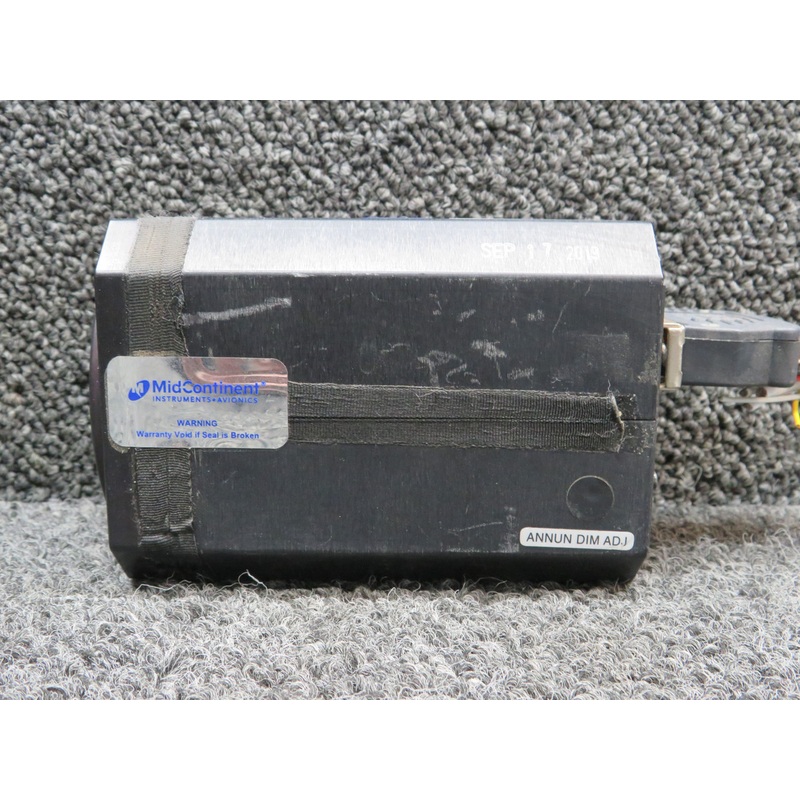 013-00049-01 Garmin GI-106A VOR, LOC, Glideslope Indicator (Volts: 14, 28)