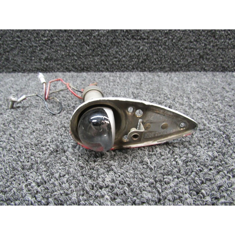 30-0009-34 (ALT: C622001-0201) Cessna 172N Grimes Navigation Light W/ Strobe & S