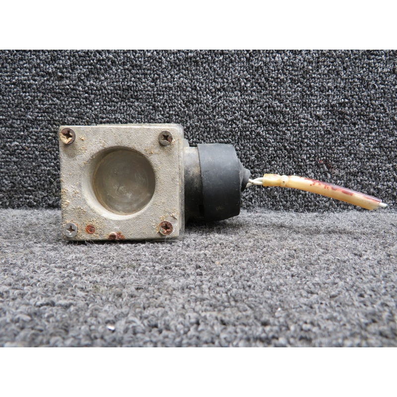 32005A-6-7796 (Alt: MS25318-1) Grimes Approach Light Assembly (Worn)