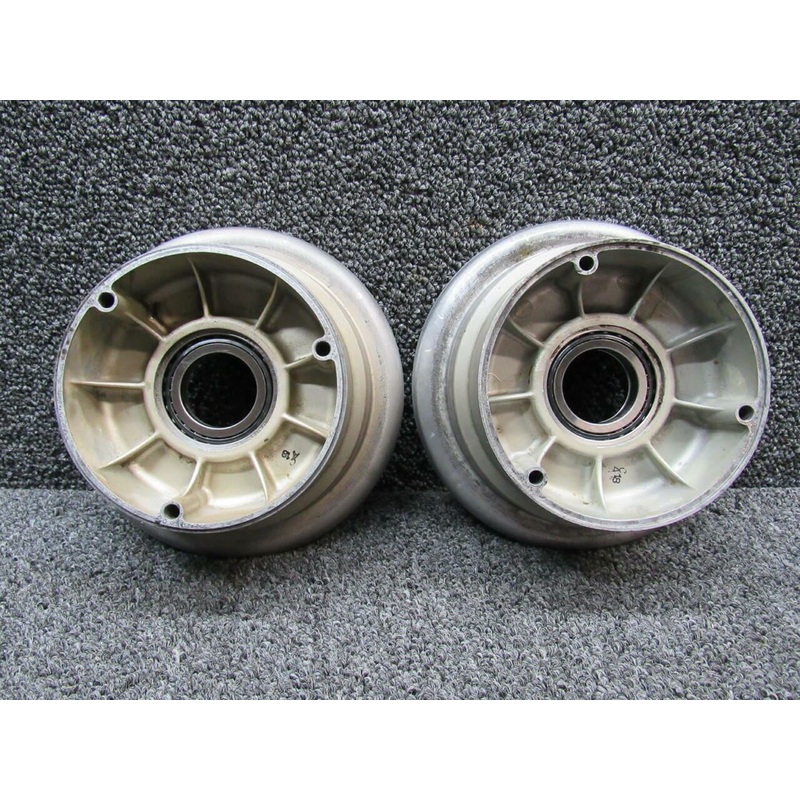 40-113 Cessna 177RG Cleveland 6.00-6 Main Wheel Assembly