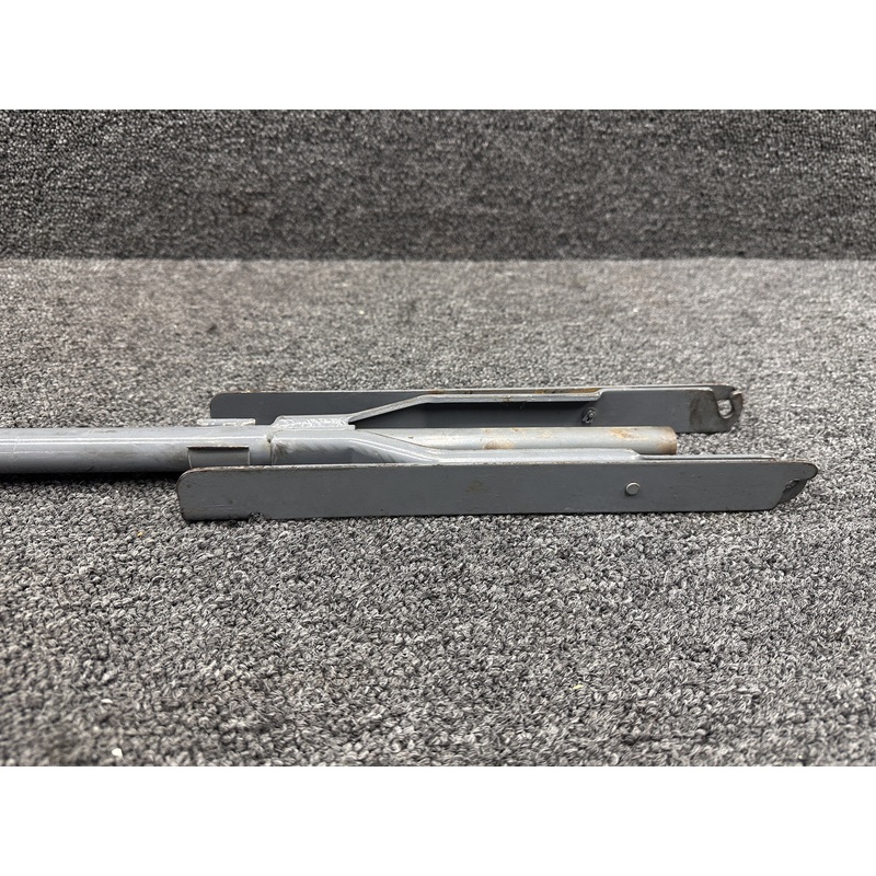 Beechcraft 95-B55 Tow Bar Assembly