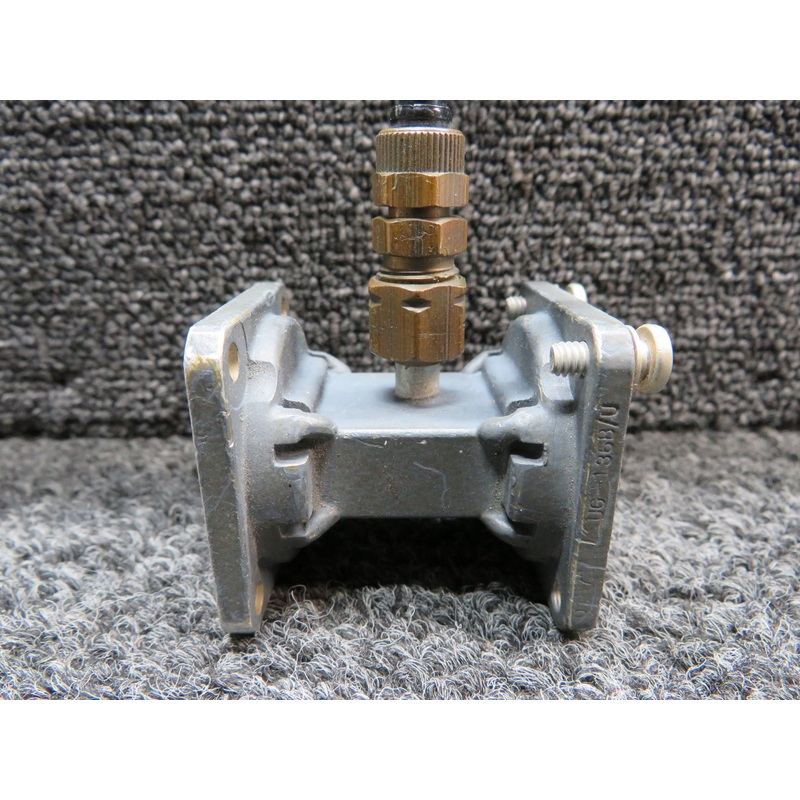 UG-136B-U Honeywell Radar R.T Adapter