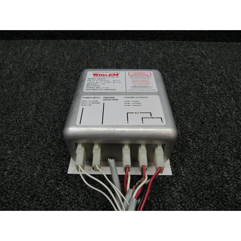 01-0770028-05 Piper PA28-181 Whelen Strobe Power Supply (Volts: 14/28)
