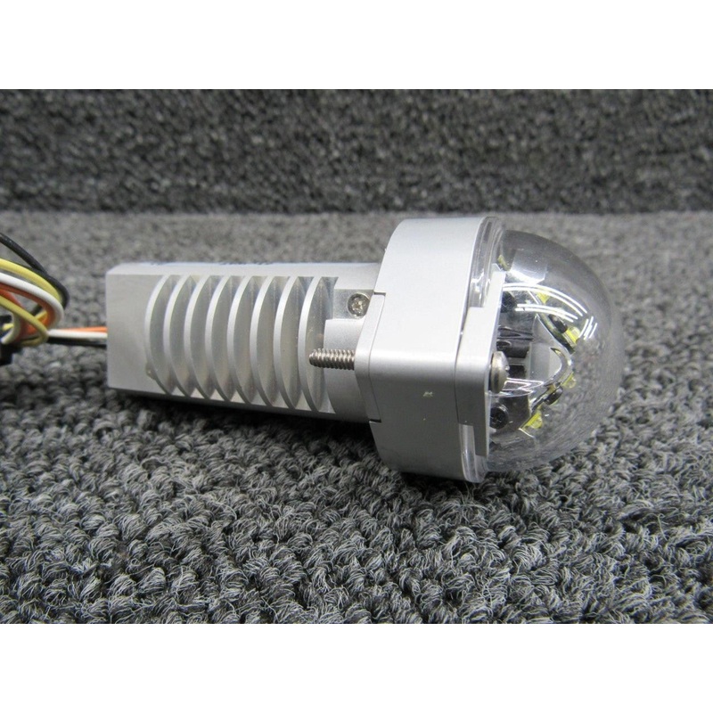01-0771774V02 Whelen OR6002V Tail Position Light (Volts: 28)