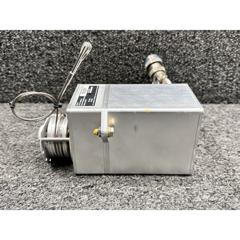 011-00878-00, 011-00894-00 Garmin GSA81 Servo Actuator (Volts: 28)