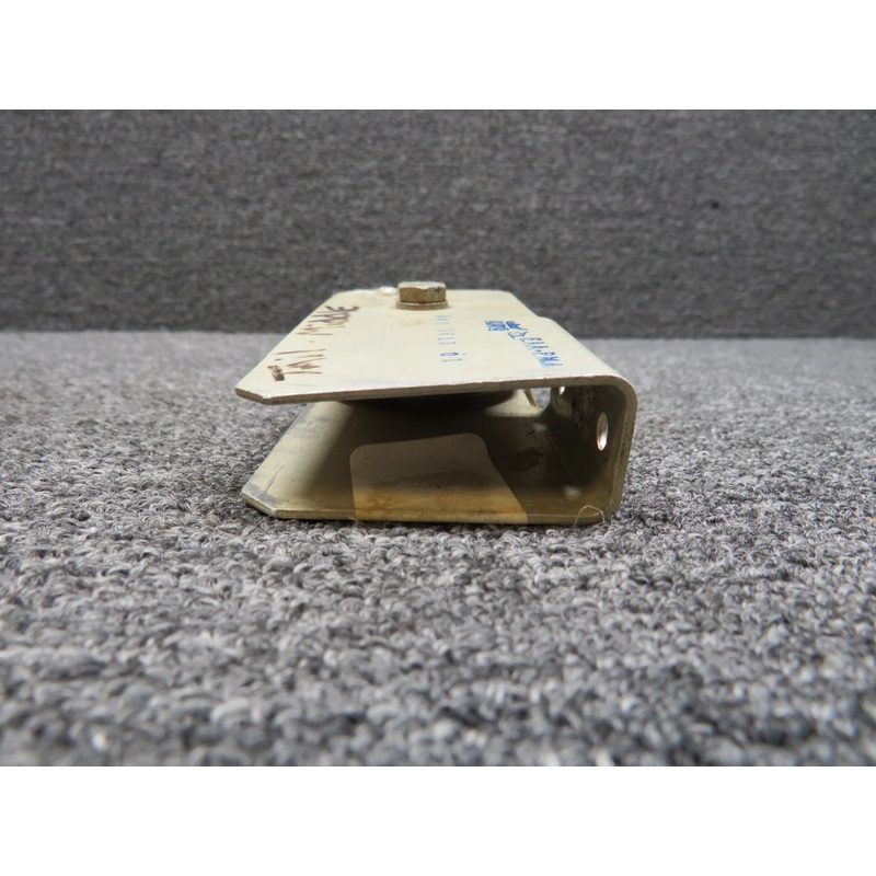 047-3615-01 Beechcraft 58 Tail Middle Pulley Bellcrank