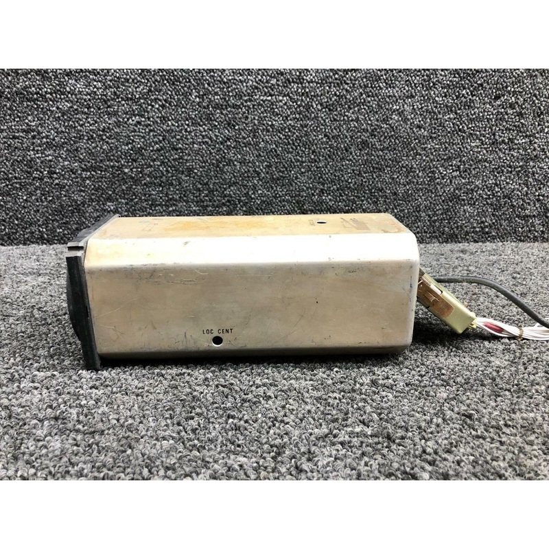 066-3025-01 (M/N: KI-214) Cessna 401 King Radio Course Select Indicator (28V)