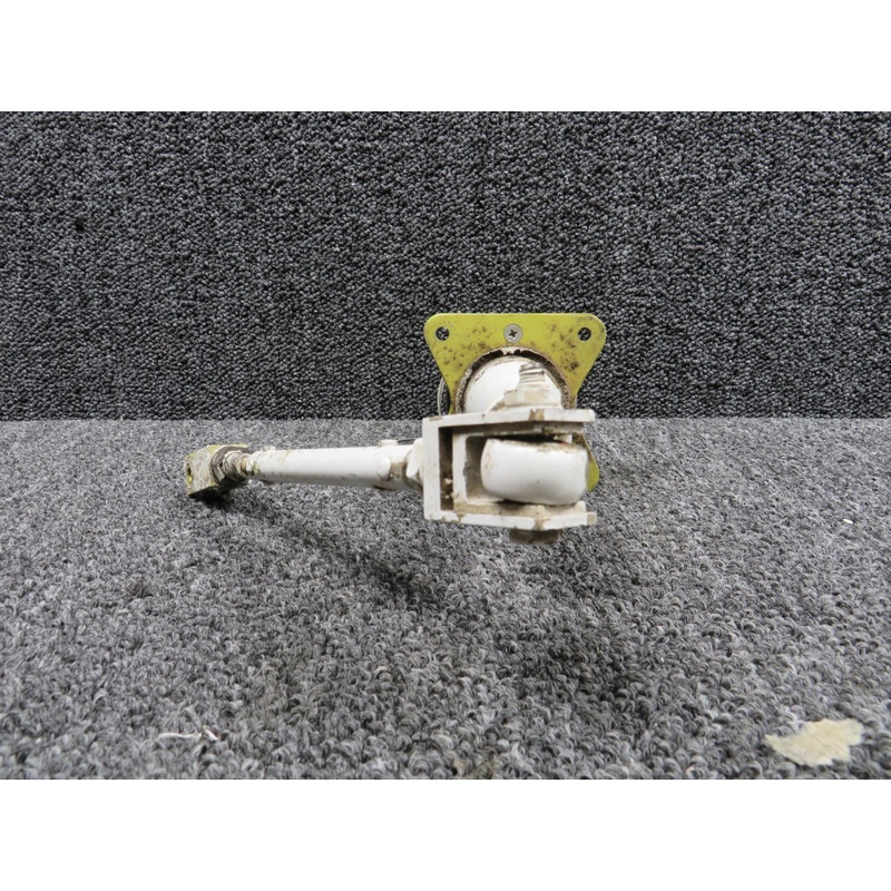 101-521039-1 (Alt: 70898) Beechcraft Aileron Actuator Assembly LH