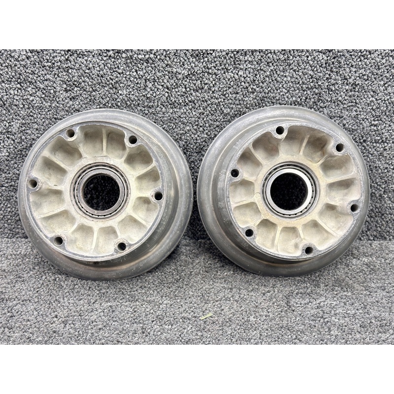 40-120 (Alt: 551-770) Cleveland Main Wheel Assembly 6.00×6
