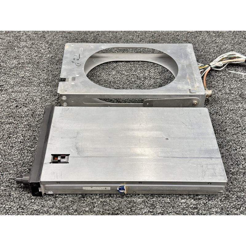 066-1072-00 Bendix King KR-87 ADF Receiver w Tray and Mods (14 or 28V)