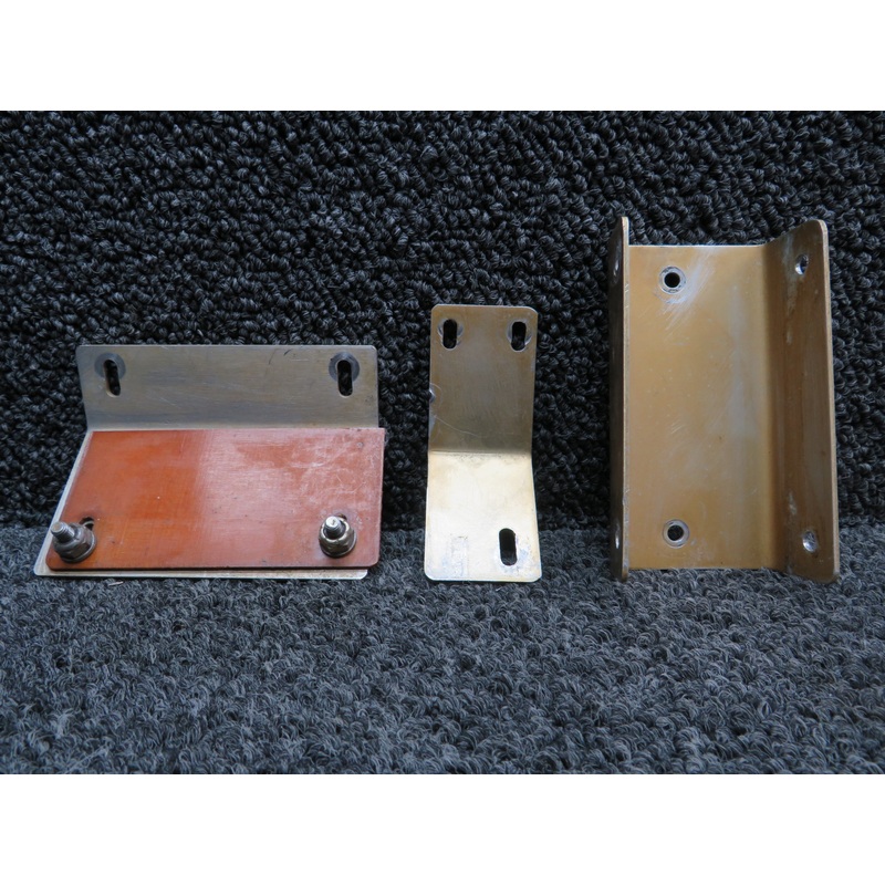 Beechcraft 24R Aileron Servo Bracket Set (Holes Enlarged, Knicked)