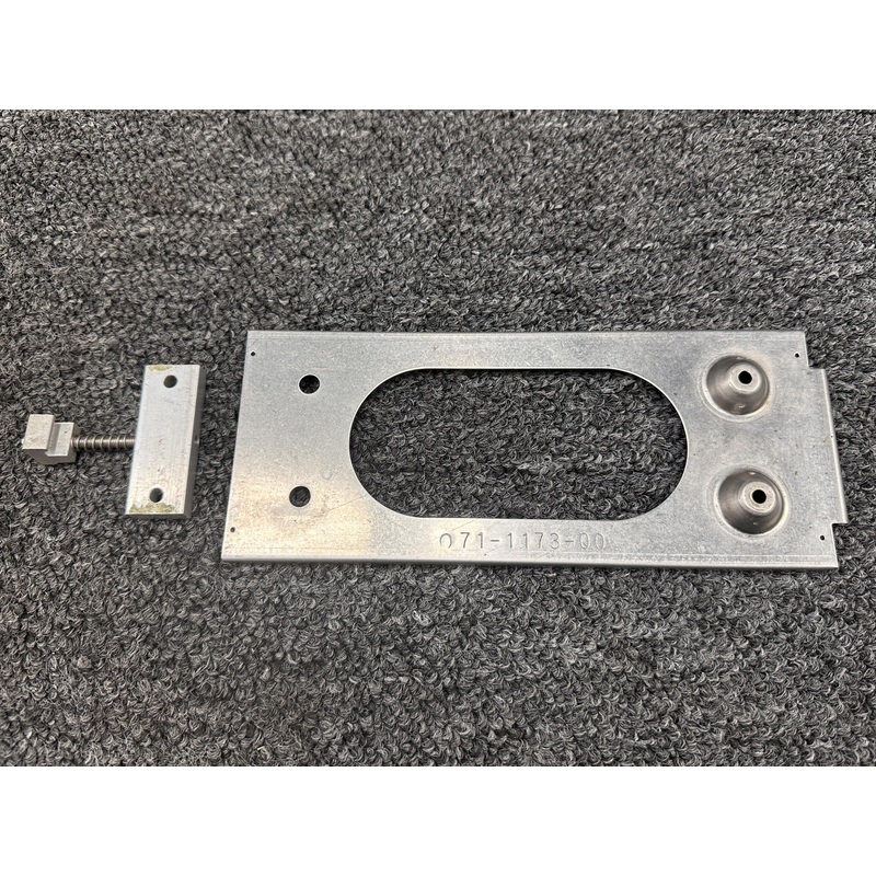 071-01173-0000 Bendix King Avionics Mounting Tray