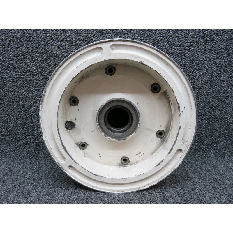 40-98  Cleveland  7.00-8 Main Wheel Assembly
