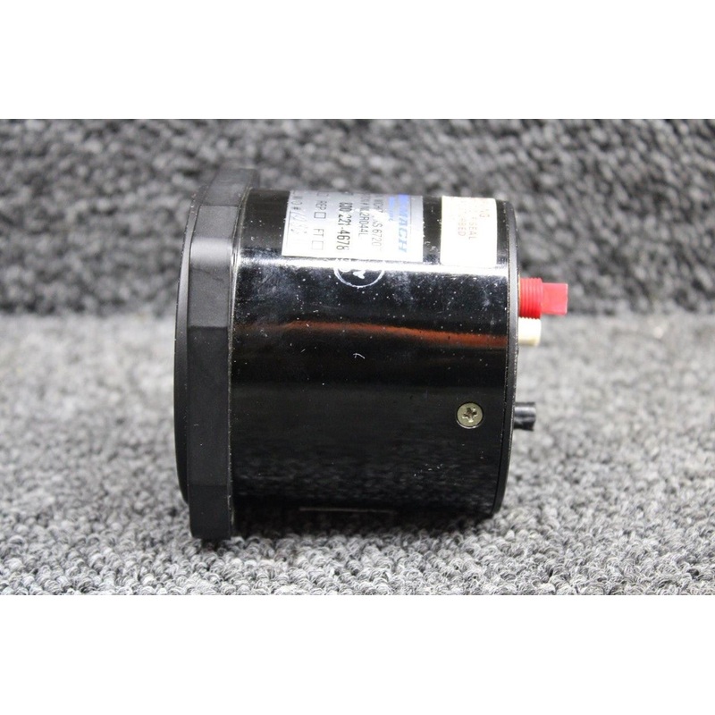 6331 (ALT: C662037-0209) United Instruments Manifold / Pressure Indicator (SA)